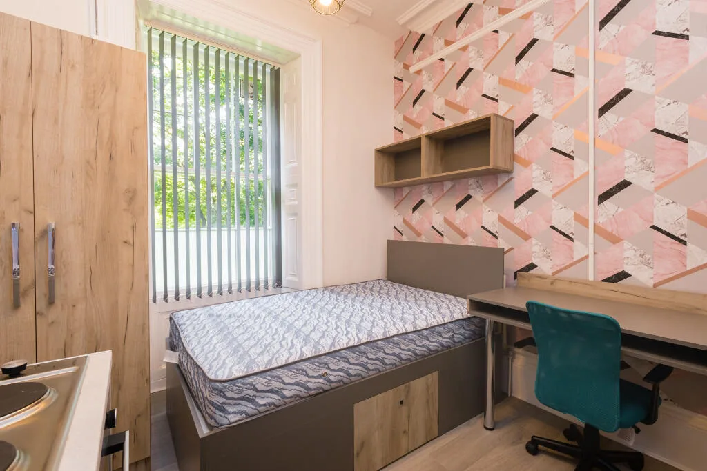 Studio flat for rent