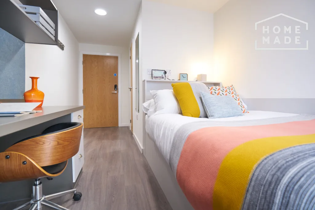 Studio flat for rent