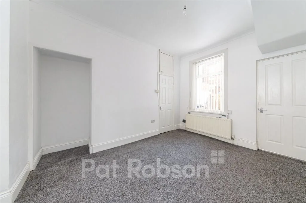 2 bedroom terraced house for rent