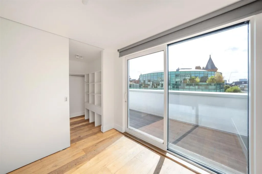 3 bedroom flat for rent