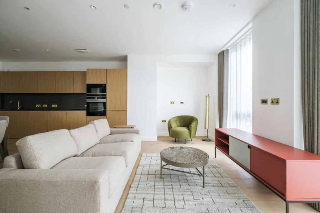 3 bedroom flat for rent