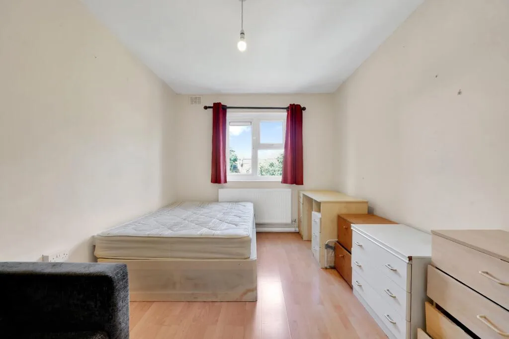 4 bedroom flat for rent