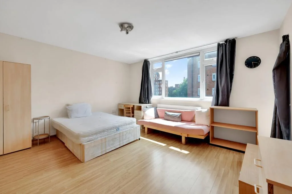 4 bedroom flat for rent