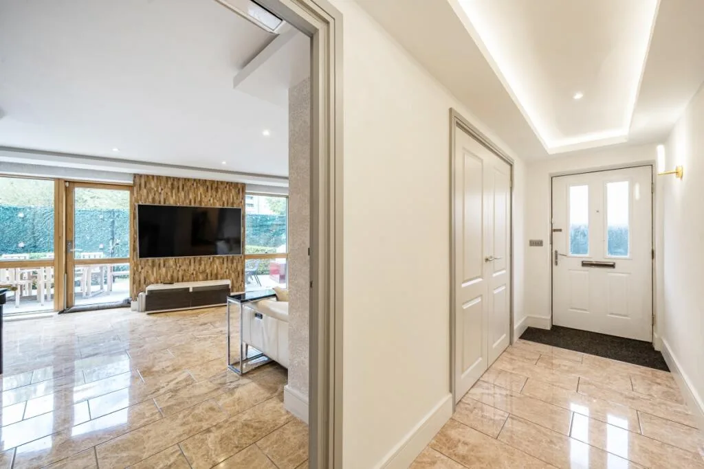 3 bedroom apartment for rent
