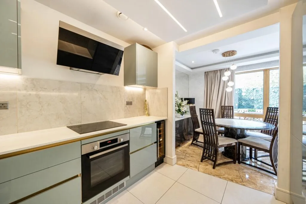 3 bedroom apartment for rent