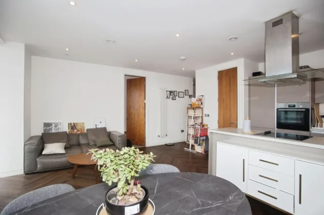 3 bedroom apartment for rent