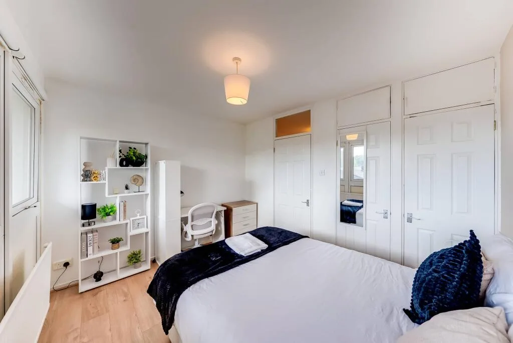 3 bedroom flat for rent