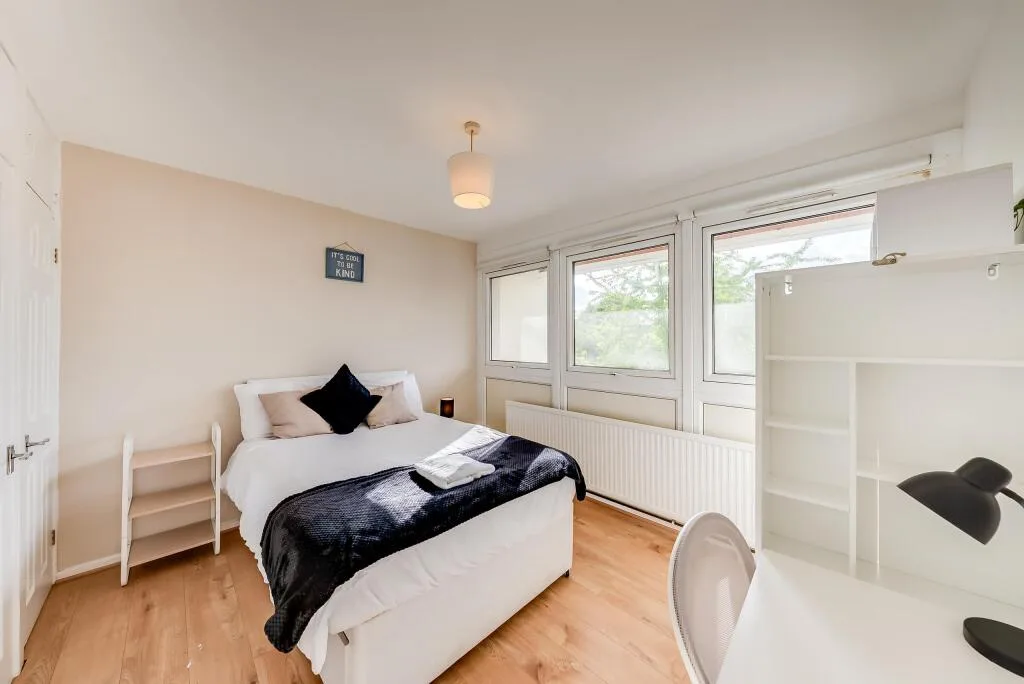 3 bedroom flat for rent
