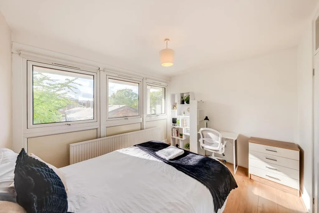3 bedroom flat for rent