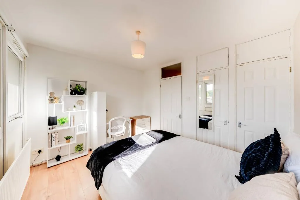 3 bedroom flat for rent