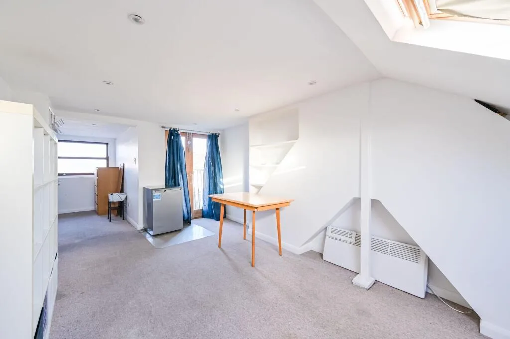 4 bedroom terraced house for rent