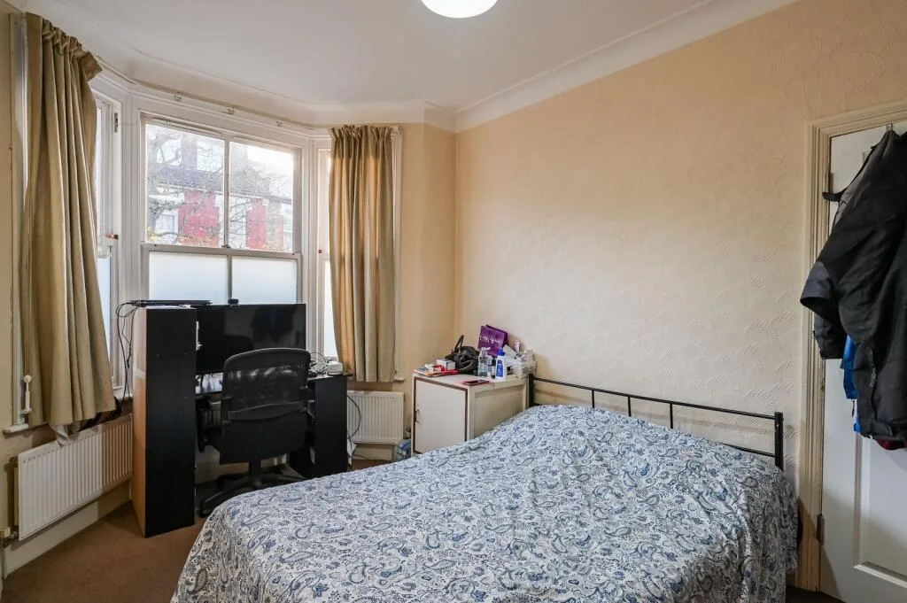 4 bedroom terraced house for rent
