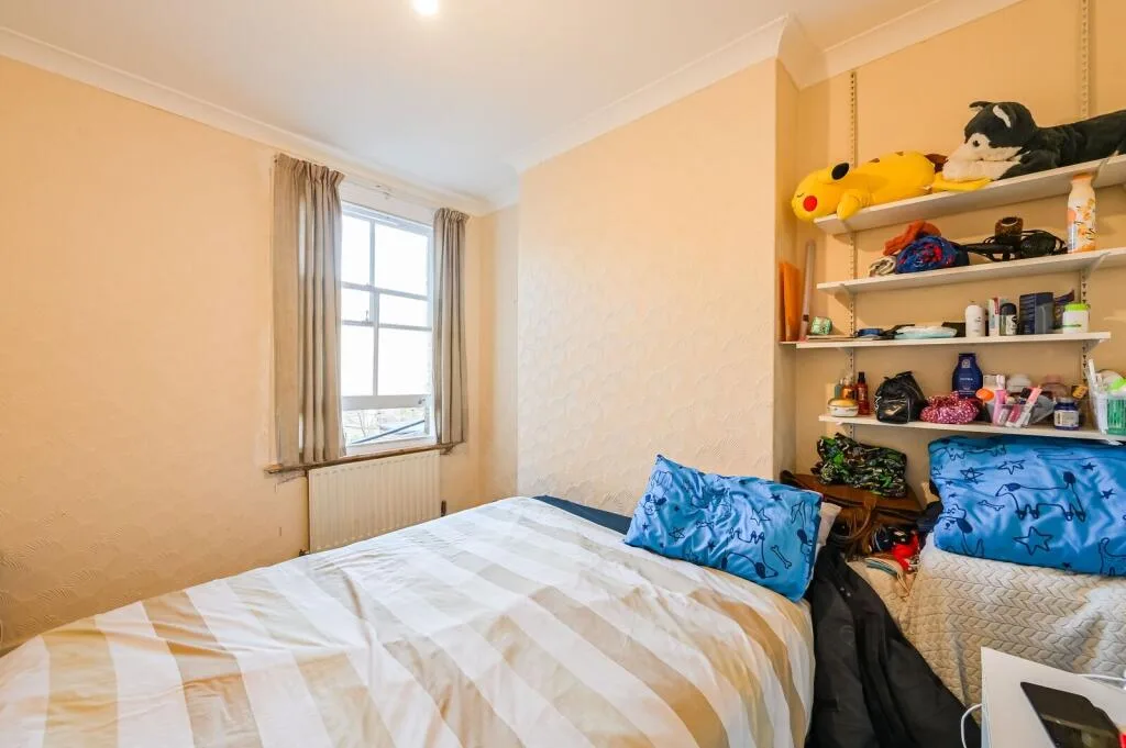4 bedroom terraced house for rent