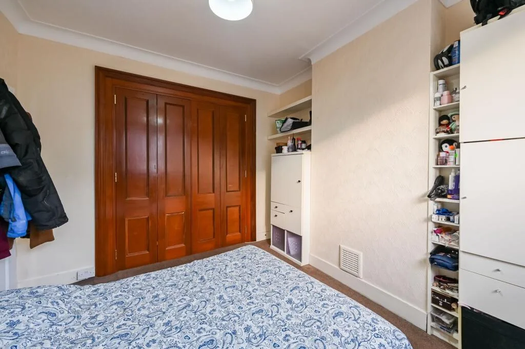 4 bedroom terraced house for rent