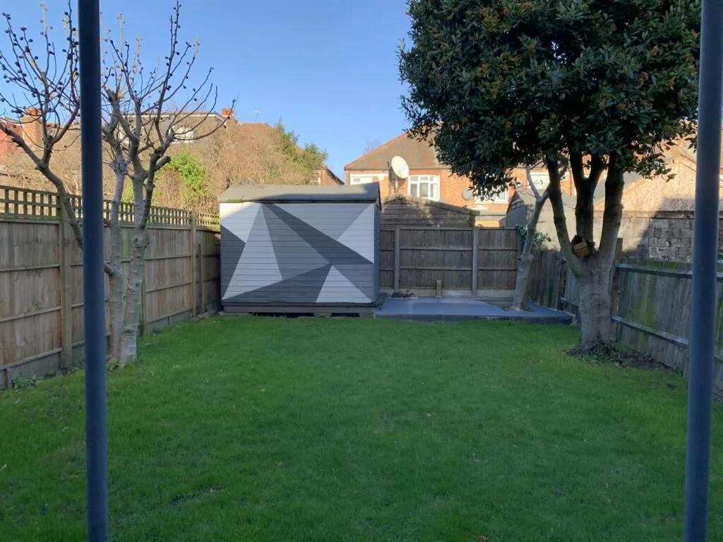 3 bedroom semi-detached house for rent
