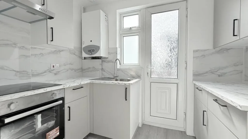 2 bedroom flat for rent