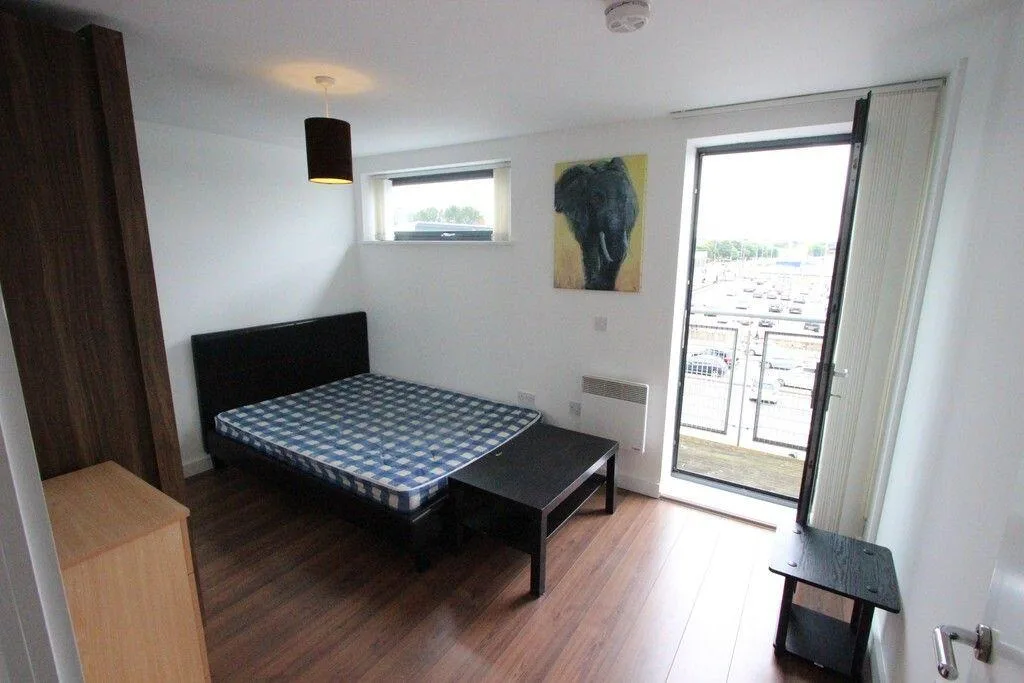 3 bedroom apartment for rent
