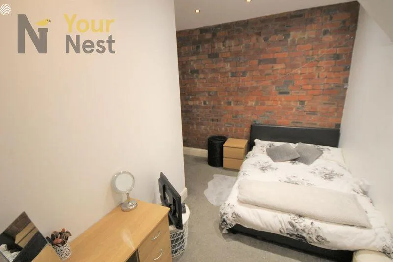 4 bedroom terraced house for rent