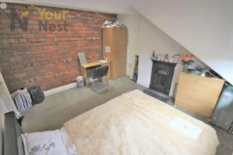 4 bedroom terraced house for rent