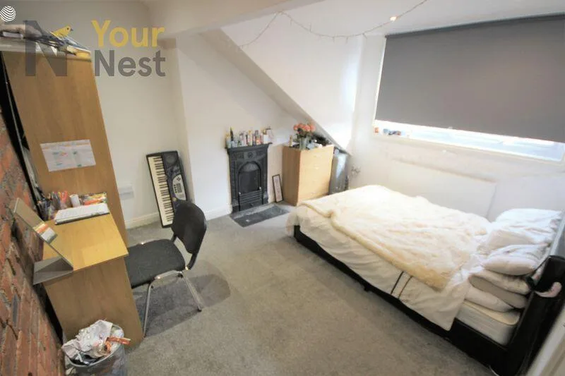 4 bedroom terraced house for rent