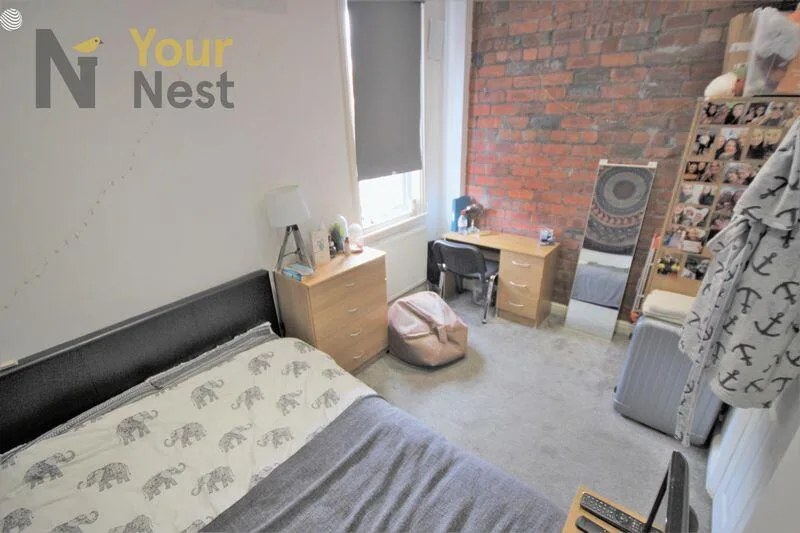 4 bedroom terraced house for rent