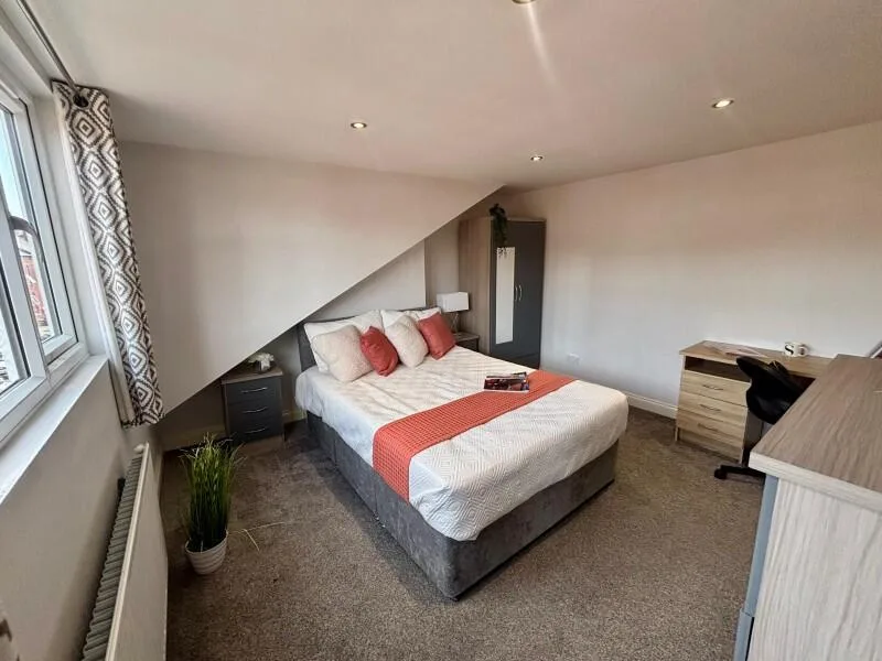 2 bedroom terraced house for rent