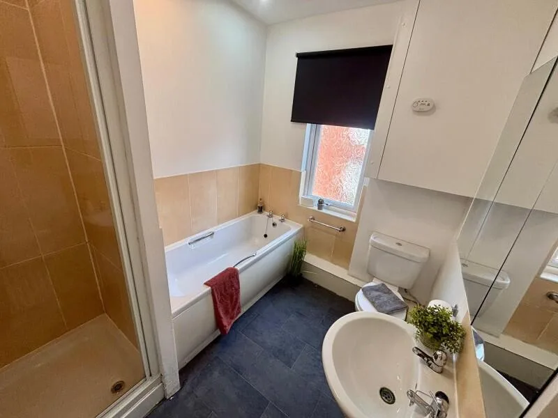 2 bedroom terraced house for rent