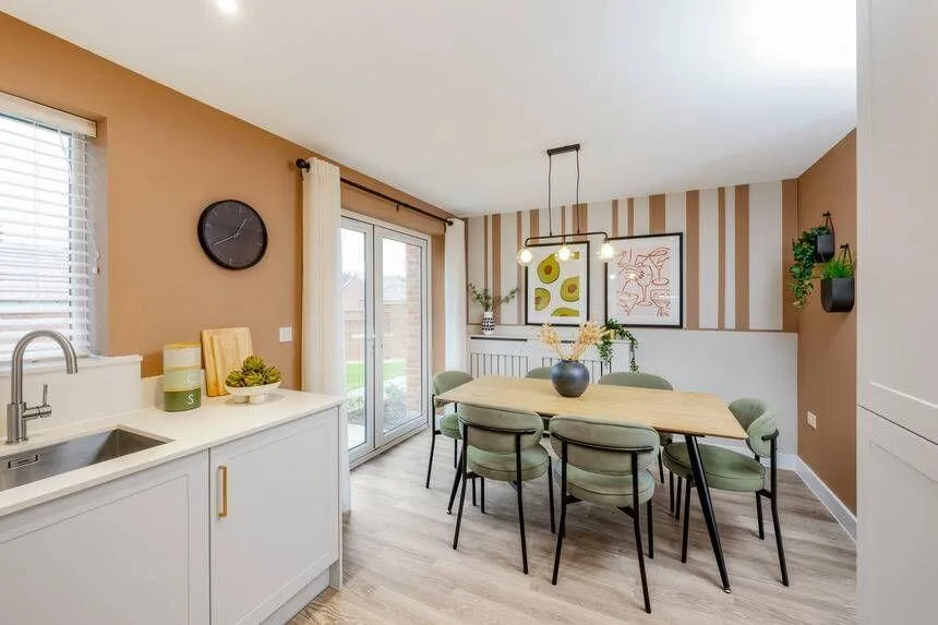 3 bedroom semi-detached house for rent