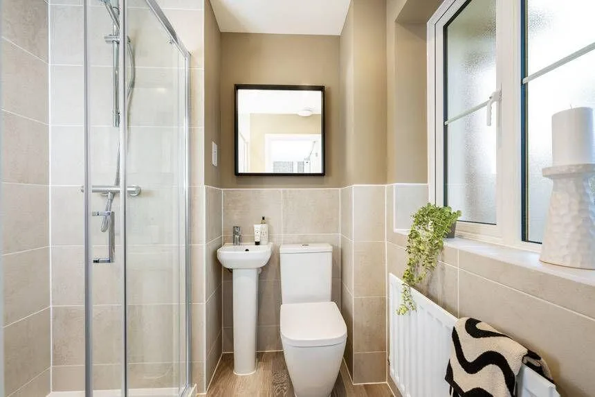 3 bedroom semi-detached house for rent