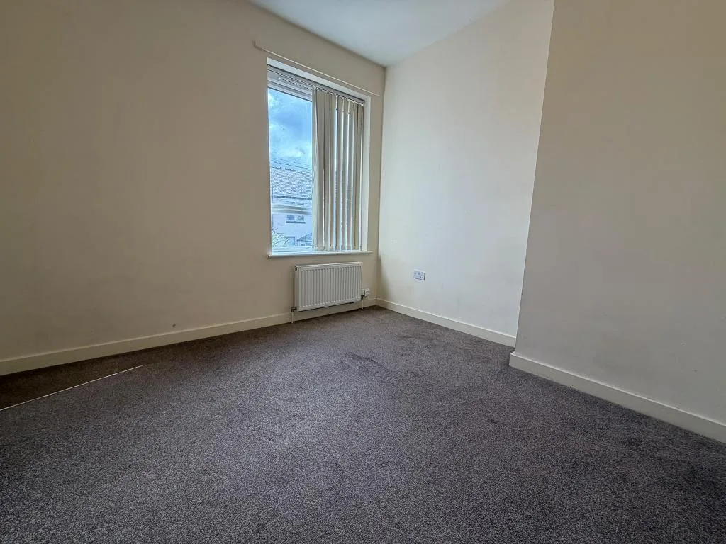 2 bedroom detached house for rent