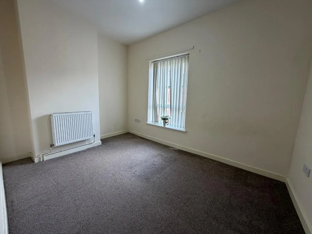 2 bedroom detached house for rent