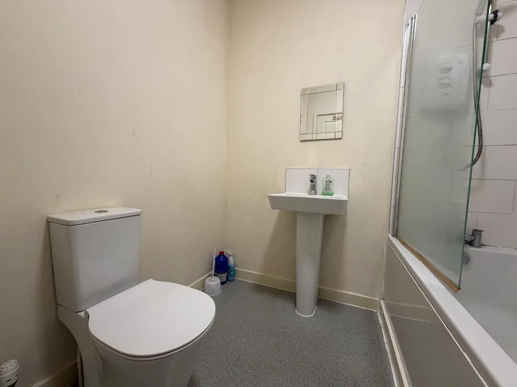 2 bedroom detached house for rent