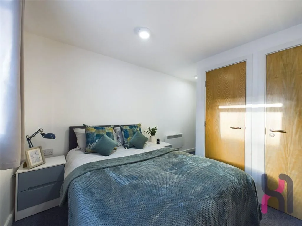 1 bedroom private hall for rent