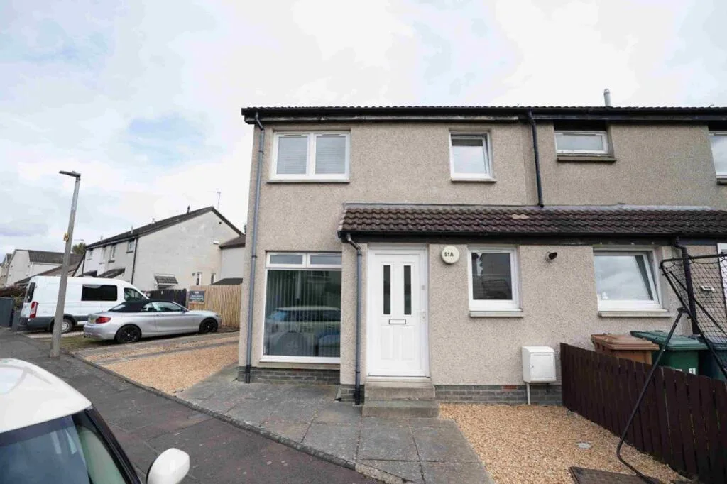 2 bedroom semi-detached house for rent
