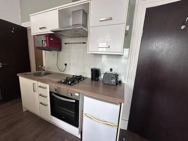 Studio flat for rent