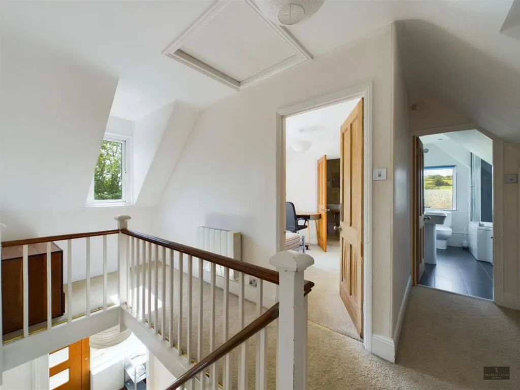 4 bedroom detached house for rent