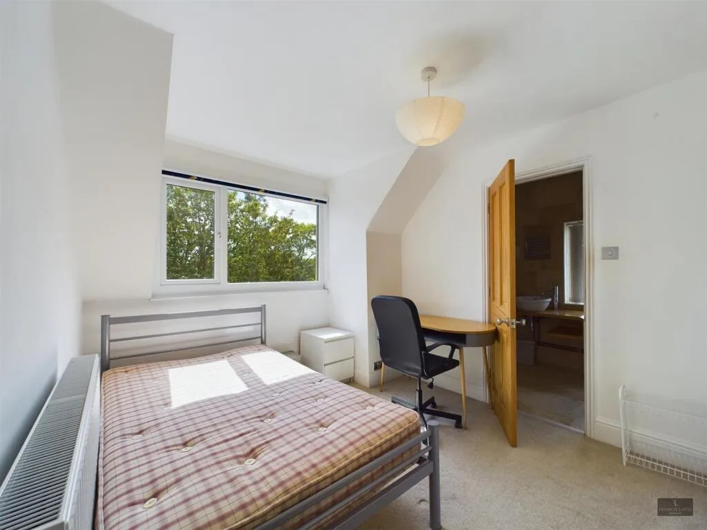 4 bedroom detached house for rent