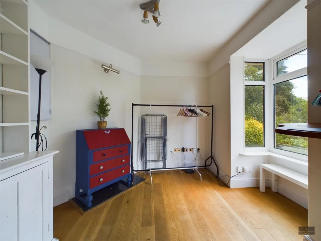 4 bedroom detached house for rent