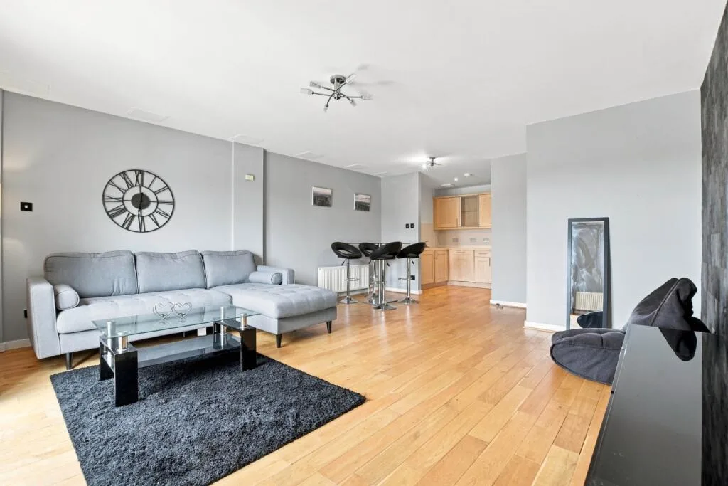2 bedroom flat for rent