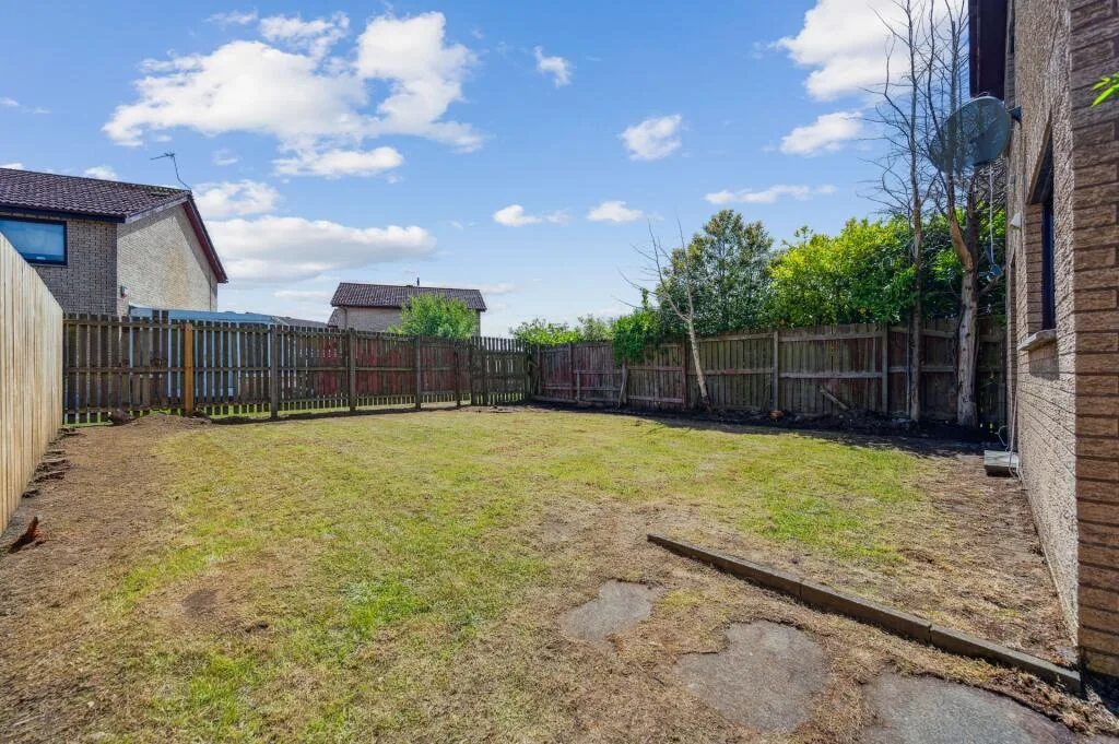 3 bedroom detached house for rent