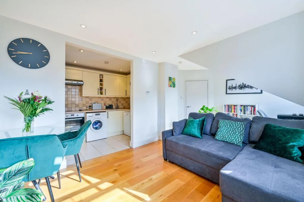 1 bedroom flat for rent
