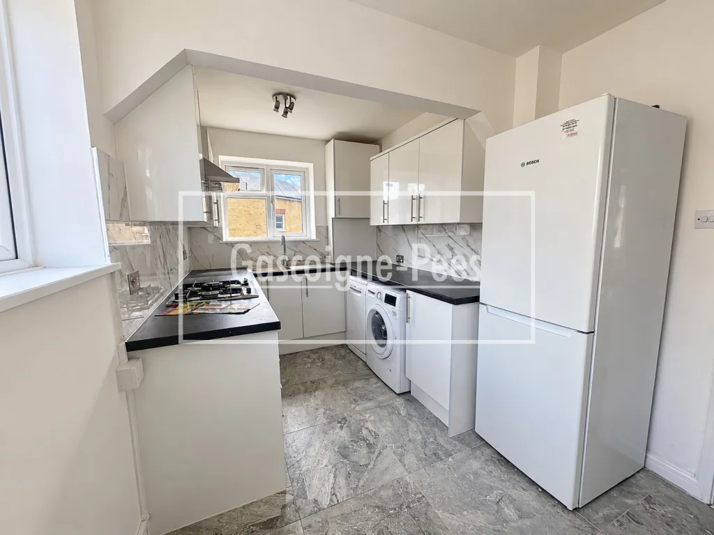 2 bedroom house for rent