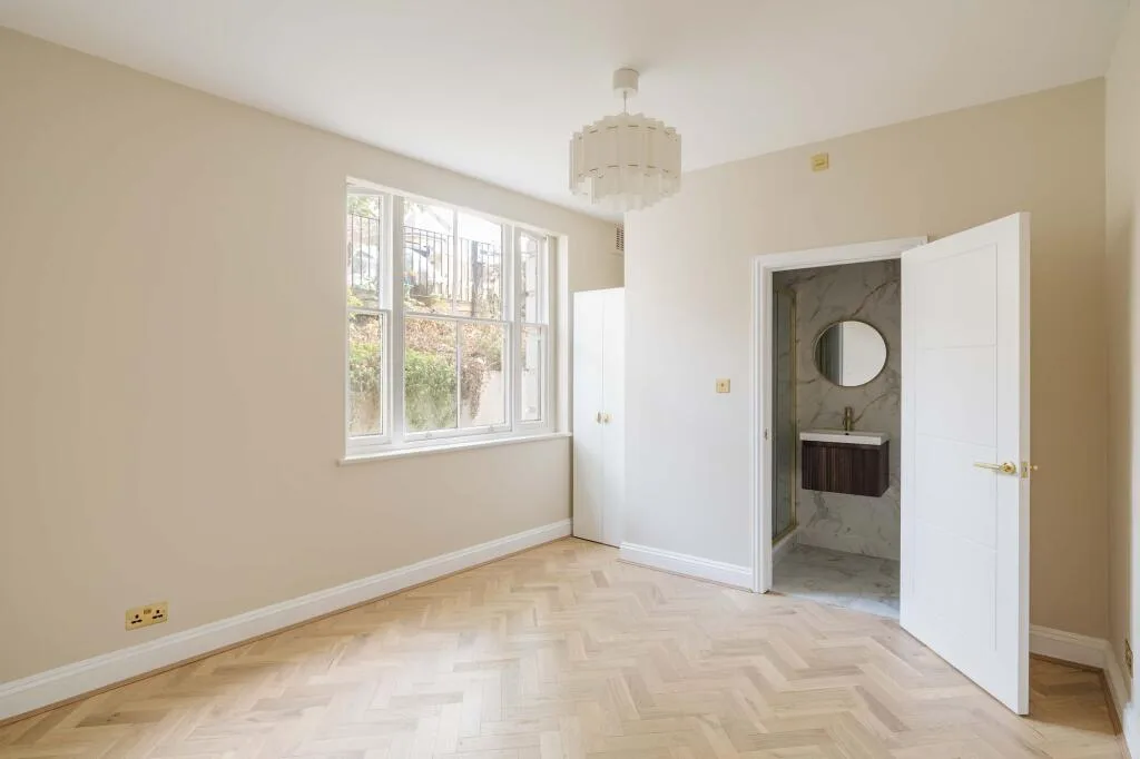 3 bedroom flat for rent