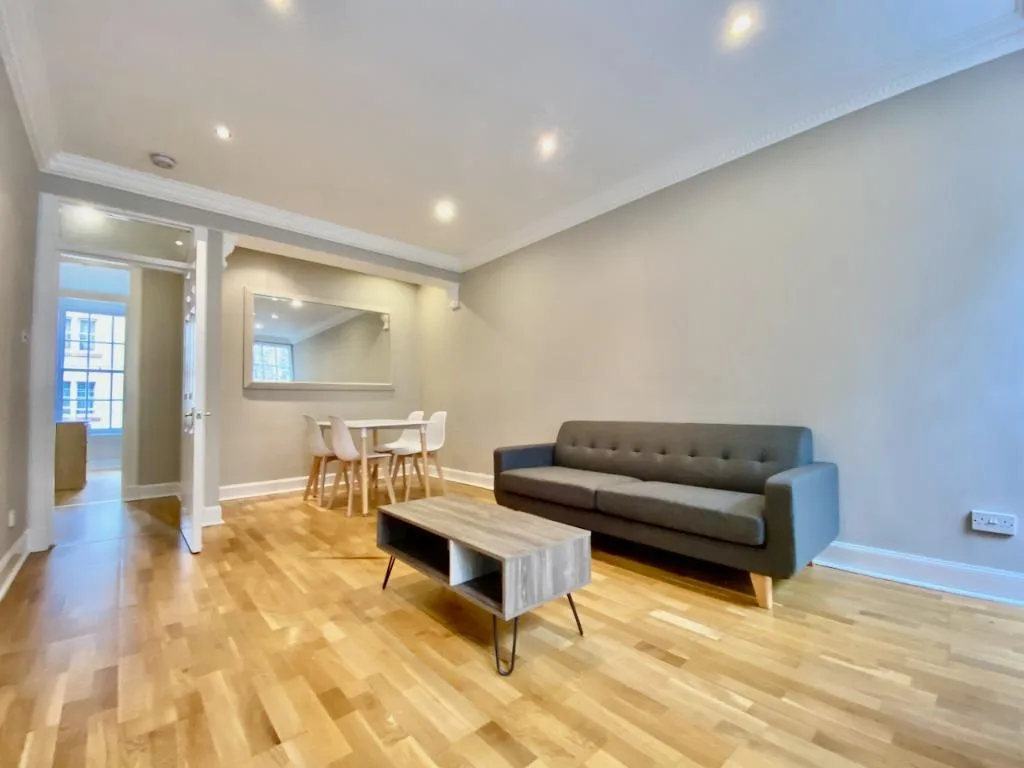 2 bedroom flat for rent
