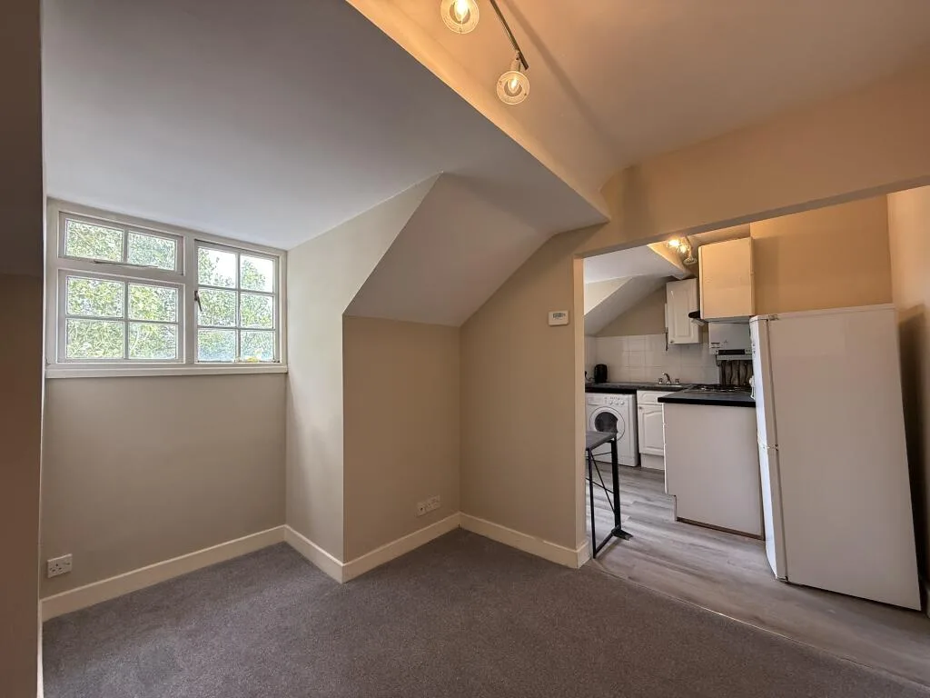1 bedroom flat for rent