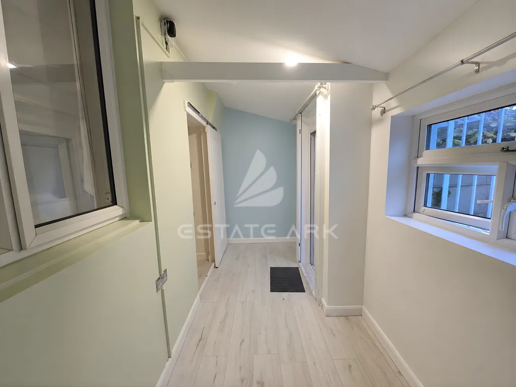 4 bedroom terraced house for rent