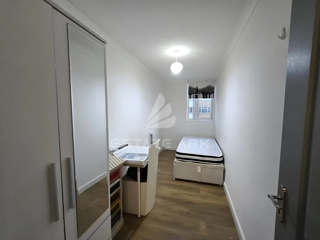 4 bedroom terraced house for rent