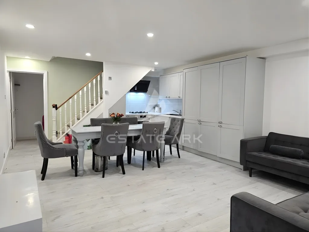 4 bedroom terraced house for rent