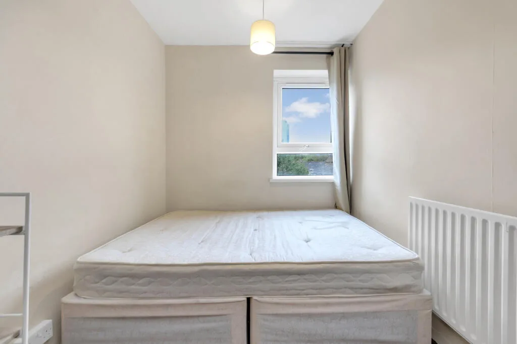 3 bedroom maisonette for rent
