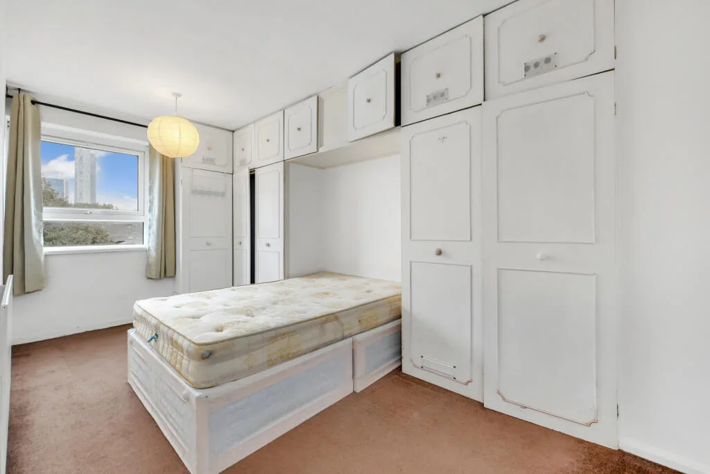 3 bedroom maisonette for rent